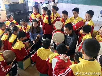 万州及周边地区民间传统说唱艺术之一花鼓戏