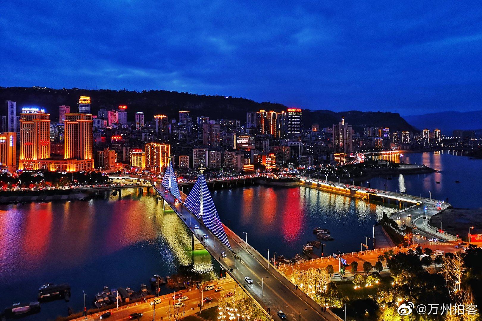 大美万州,是极好的!